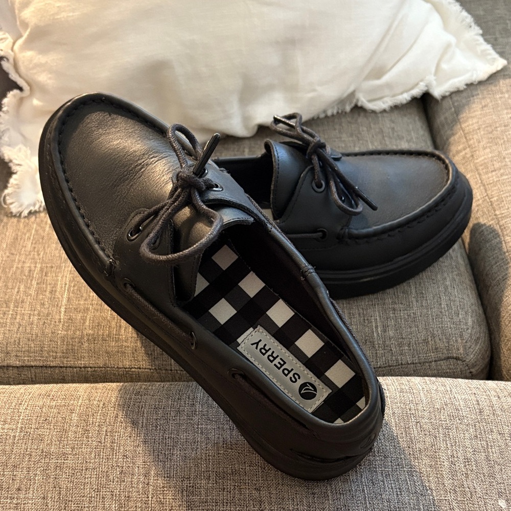 Sperry Dark Leather Slip-On Shoes - Like New ☀️